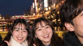 NG例：顔が見切れている